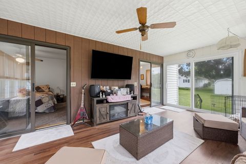 Tiny photo for 414 W 19th Avenue, Coal Valley, IL 61240 (MLS # 12698109)