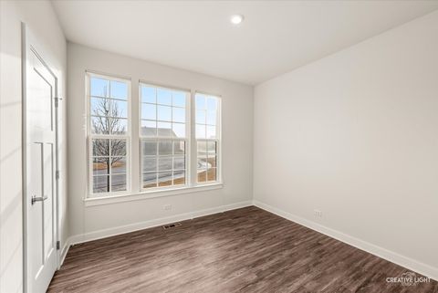 Tiny photo for 1869 Glenlake Court, New Lenox, IL 60451 (MLS # 12636392)