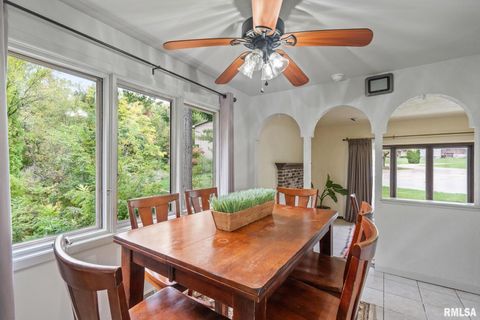 Tiny photo for 4622 30TH Avenue Court, Rock Island, IL 61201 (MLS # 12554511)