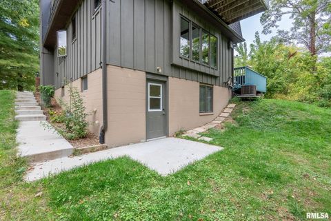 Tiny photo for 4622 30TH Avenue Court, Rock Island, IL 61201 (MLS # 12554511)