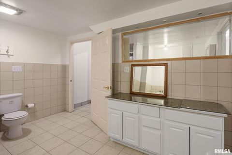 Tiny photo for 4622 30TH Avenue Court, Rock Island, IL 61201 (MLS # 12554511)