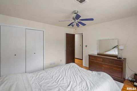 Tiny photo for 4622 30TH Avenue Court, Rock Island, IL 61201 (MLS # 12554511)