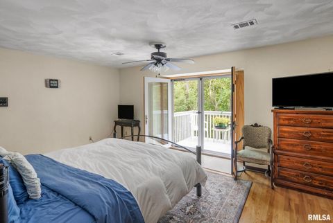 Tiny photo for 4622 30TH Avenue Court, Rock Island, IL 61201 (MLS # 12554511)