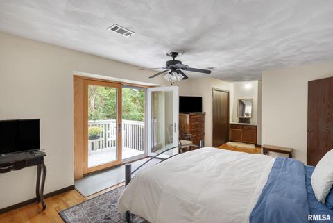 Tiny photo for 4622 30TH Avenue Court, Rock Island, IL 61201 (MLS # 12554511)