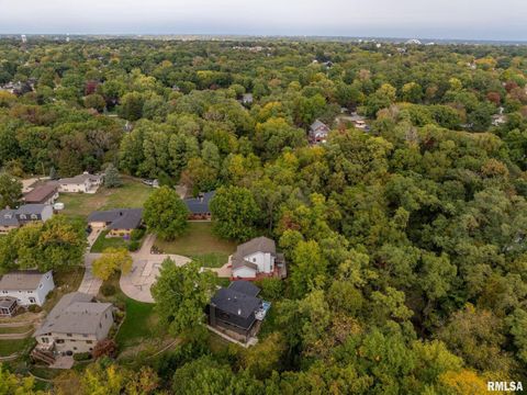 Tiny photo for 4622 30TH Avenue Court, Rock Island, IL 61201 (MLS # 12554511)