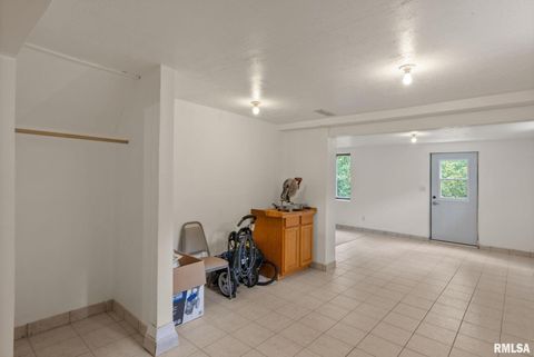 Tiny photo for 4622 30TH Avenue Court, Rock Island, IL 61201 (MLS # 12554511)