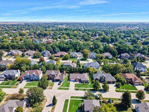 Tiny photo for 2111 Jessamine Road, Bloomington, IL 61704 (MLS # 12472070)