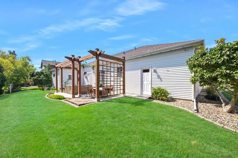 Tiny photo for 2111 Jessamine Road, Bloomington, IL 61704 (MLS # 12472070)