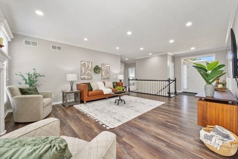 Tiny photo for 2111 Jessamine Road, Bloomington, IL 61704 (MLS # 12472070)