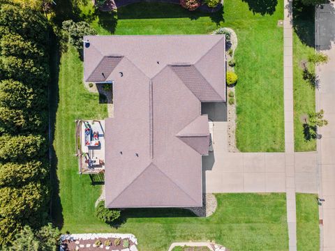 Tiny photo for 2111 Jessamine Road, Bloomington, IL 61704 (MLS # 12472070)