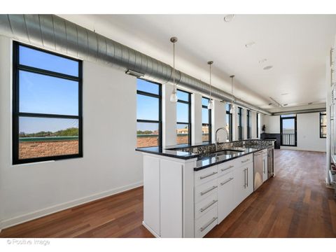 Tiny photo for 1623 W Melrose Street #501, Chicago, IL 60657 (MLS # 12479619)