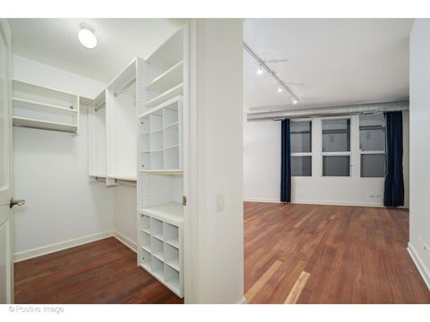 Tiny photo for 1623 W Melrose Street #501, Chicago, IL 60657 (MLS # 12479619)