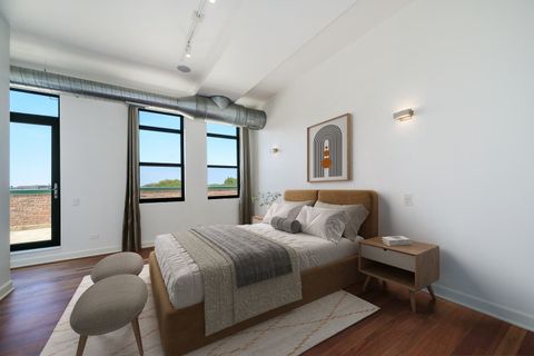 Tiny photo for 1623 W Melrose Street #501, Chicago, IL 60657 (MLS # 12479619)