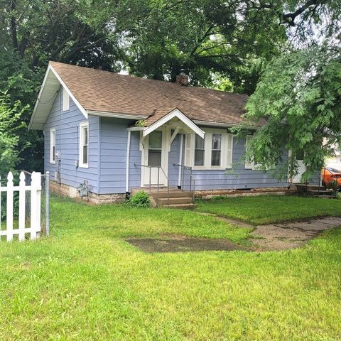 Tiny photo for 2605 Andrews Street, Rockford, IL 61101 (MLS # 12467827)