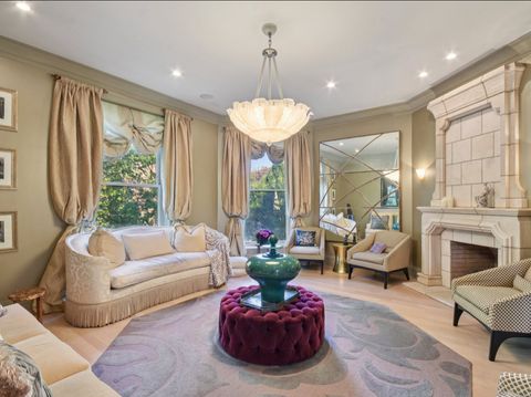 Tiny photo for 1919 S PRAIRIE Avenue #3, Chicago, IL 60616 (MLS # 12472878)