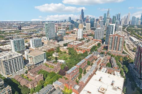 Tiny photo for 1919 S PRAIRIE Avenue #3, Chicago, IL 60616 (MLS # 12472878)