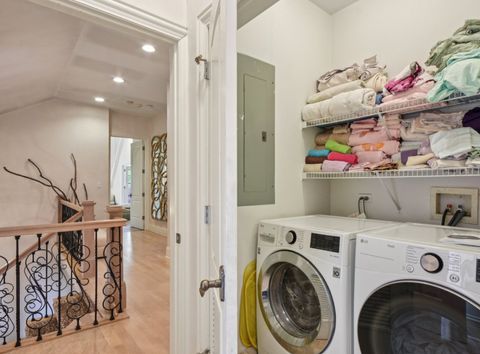 Tiny photo for 1919 S PRAIRIE Avenue #3, Chicago, IL 60616 (MLS # 12472878)