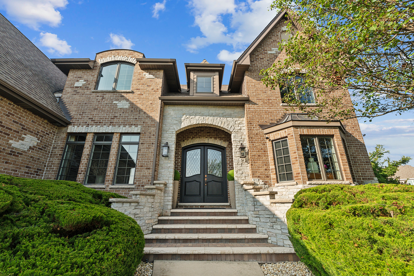 8748 Chilton Court