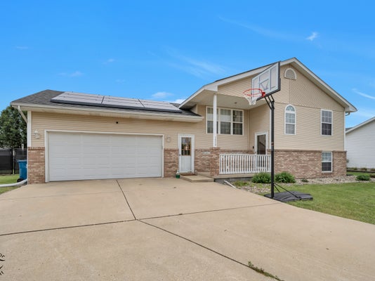 1470 NORTHFIELD MEADOWS TURN, BOURBONNAIS, IL 60914 - Image 1f3c4df8cc90ba4ce7aa6c433574eacb/1528833404