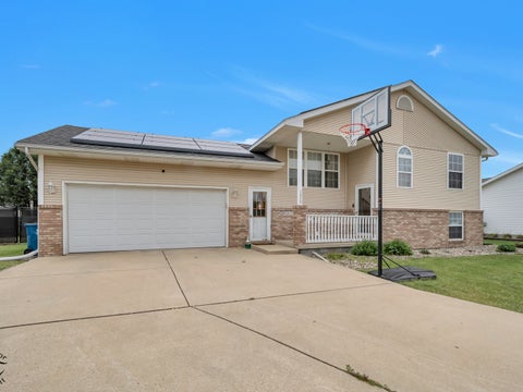 Photo of 1470 Northfield Meadows Turn, Bourbonnais, IL 60914 (MLS # 12761979)