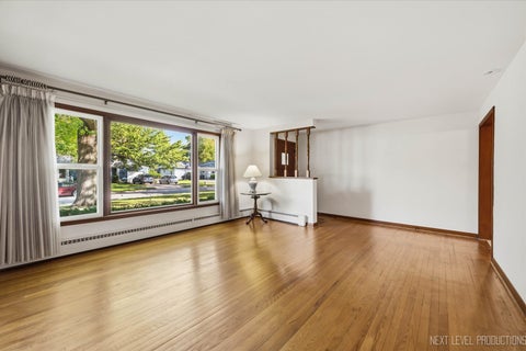 Tiny photo for 610 North Avenue, Batavia, IL 60510 (MLS # 12783042)