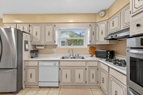 Tiny photo for 8607 Lawndale Avenue, Skokie, IL 60076 (MLS # 12497628)