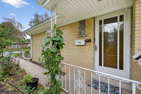 Tiny photo for 8607 Lawndale Avenue, Skokie, IL 60076 (MLS # 12497628)