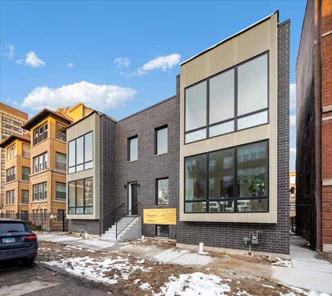 4721 S Ingleside Avenue Chicago IL 60615