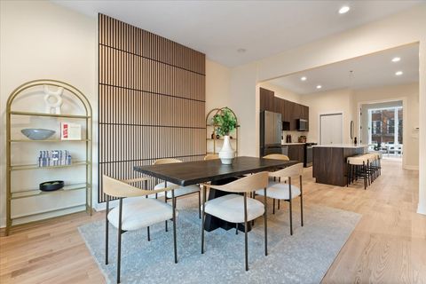 Tiny photo for 4721 S Ingleside Avenue, Chicago, IL 60615 (MLS # 12568045)