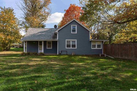 Photo of 711 E 19TH Avenue, CoalValley, IL 61401 (MLS # QC4268996)