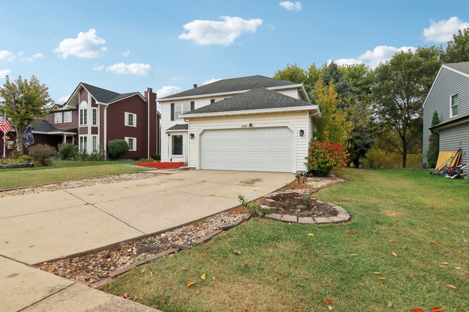 308 HOMEWOOD Drive
