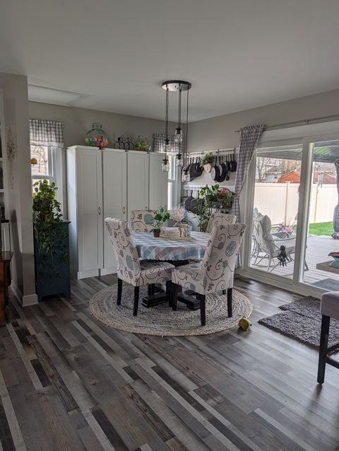 Tiny photo for 921 4H Road, Ottawa, IL 61350 (MLS # 12619348)