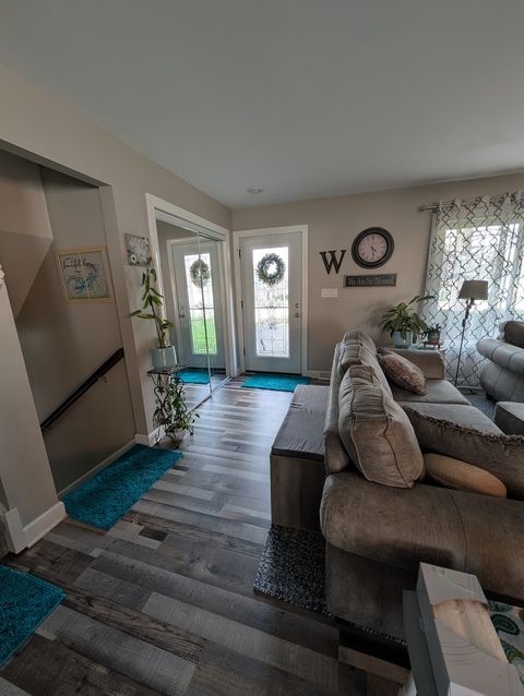 Tiny photo for 921 4H Road, Ottawa, IL 61350 (MLS # 12619348)