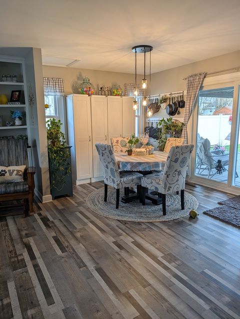 Tiny photo for 921 4H Road, Ottawa, IL 61350 (MLS # 12619348)