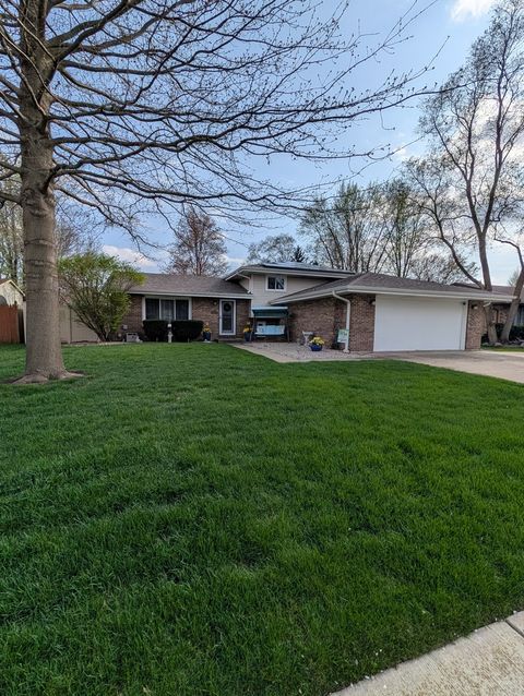 Tiny photo for 921 4H Road, Ottawa, IL 61350 (MLS # 12619348)