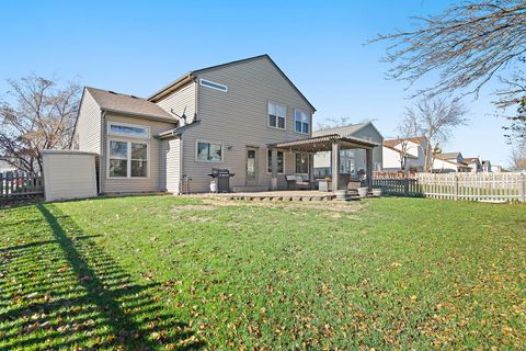 Tiny photo for 870 Noelle Bend, Lake In The Hills, IL 60156 (MLS # 12516585)