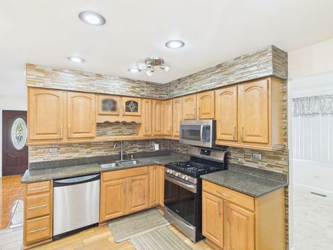 Tiny photo for 1200 Jacqueline Drive, Crete, IL 60417 (MLS # 12510170)