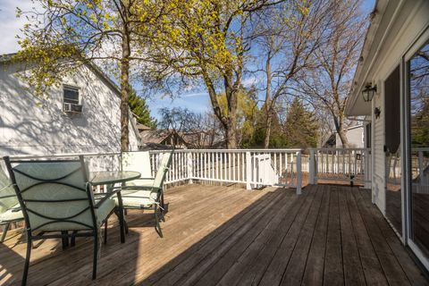 Tiny photo for 219 W Oak Avenue, Wheaton, IL 60187 (MLS # 12596354)