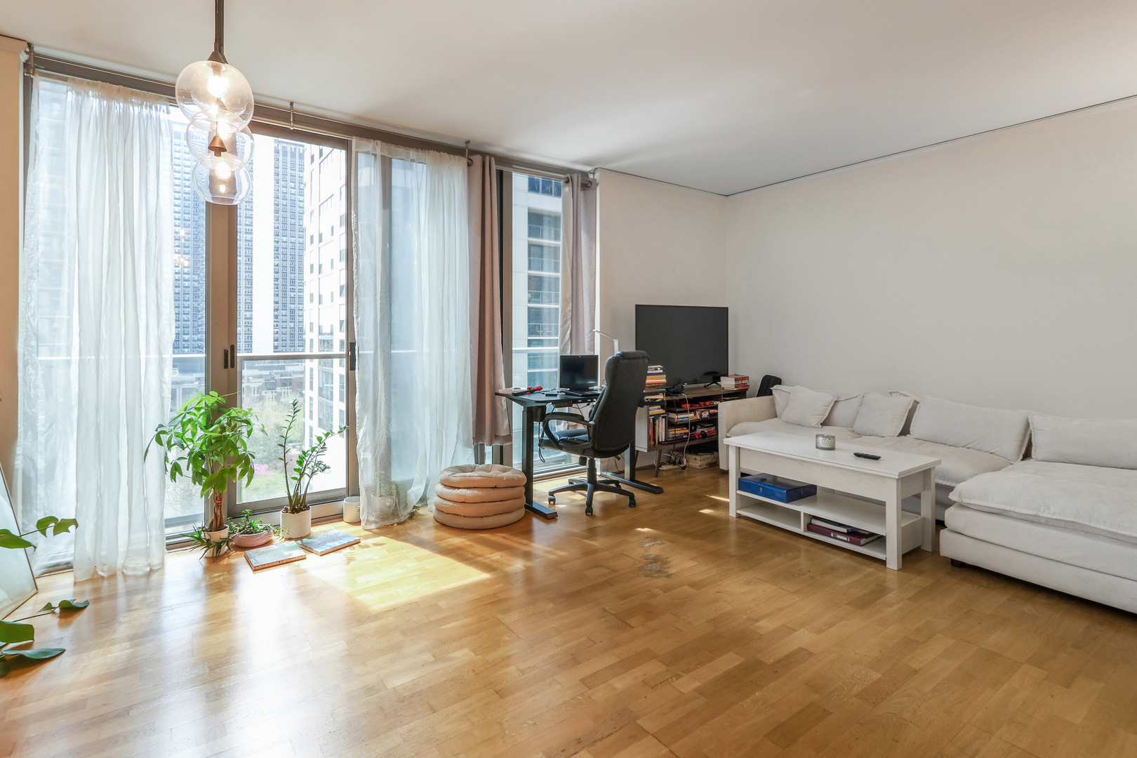 420 E WATERSIDE Drive 504