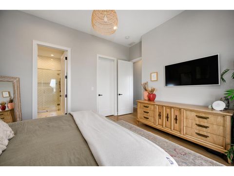 Tiny photo for 2705 N Hamlin Avenue #3, Chicago, IL 60647 (MLS # 12586955)