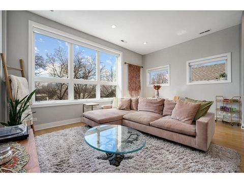 Tiny photo for 2705 N Hamlin Avenue #3, Chicago, IL 60647 (MLS # 12586955)