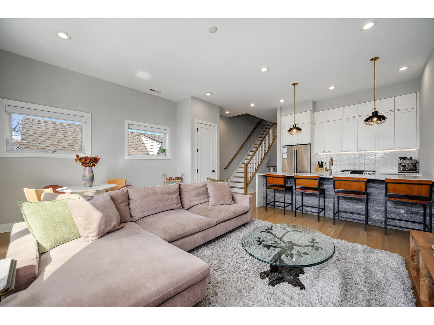 2705 N Hamlin Avenue 3