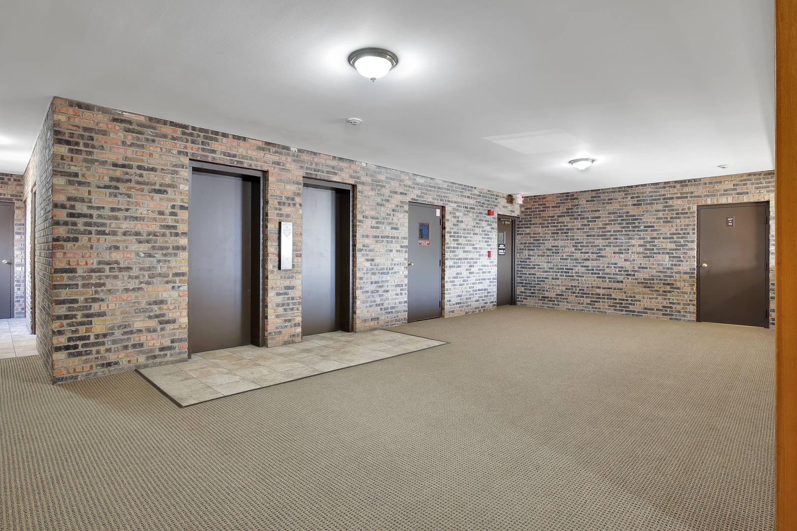 8970 N Parkside Avenue 418 - Photo 4