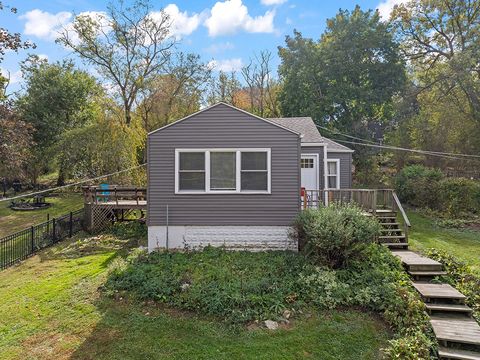 A home in Fox River Grove