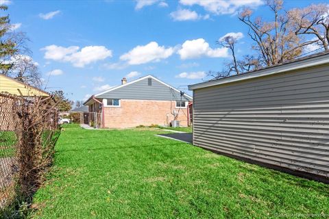 Tiny photo for 3304 Wilcox Avenue, Bellwood, IL 60104 (MLS # 12636276)