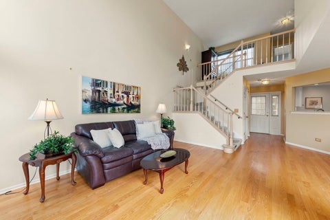 Tiny photo for 314 CIMARRON Road, Lombard, IL 60148 (MLS # 12753275)