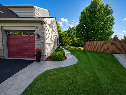 Tiny photo for 4 Snead Court, Bolingbrook, IL 60490 (MLS # 12679054)