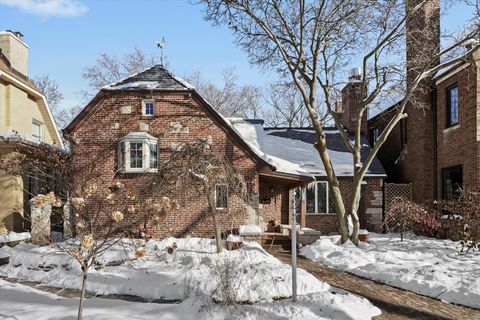 Photo of 10351 S Leavitt Street, Chicago, IL 60643 (MLS # 12531732)