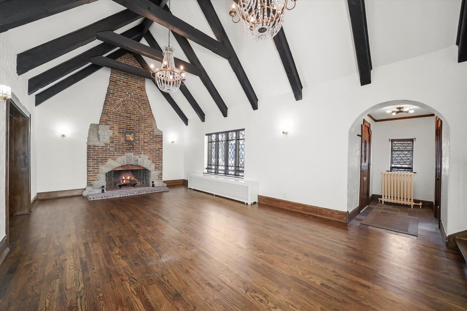 10351 S Leavitt Street