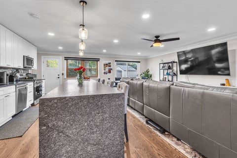 Tiny photo for 1806 N Park Drive, Mount Prospect, IL 60056 (MLS # 12666344)